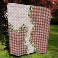 Mocha Hawaii Palaka Quilt Maile Pikake Honohono Orchid Lei