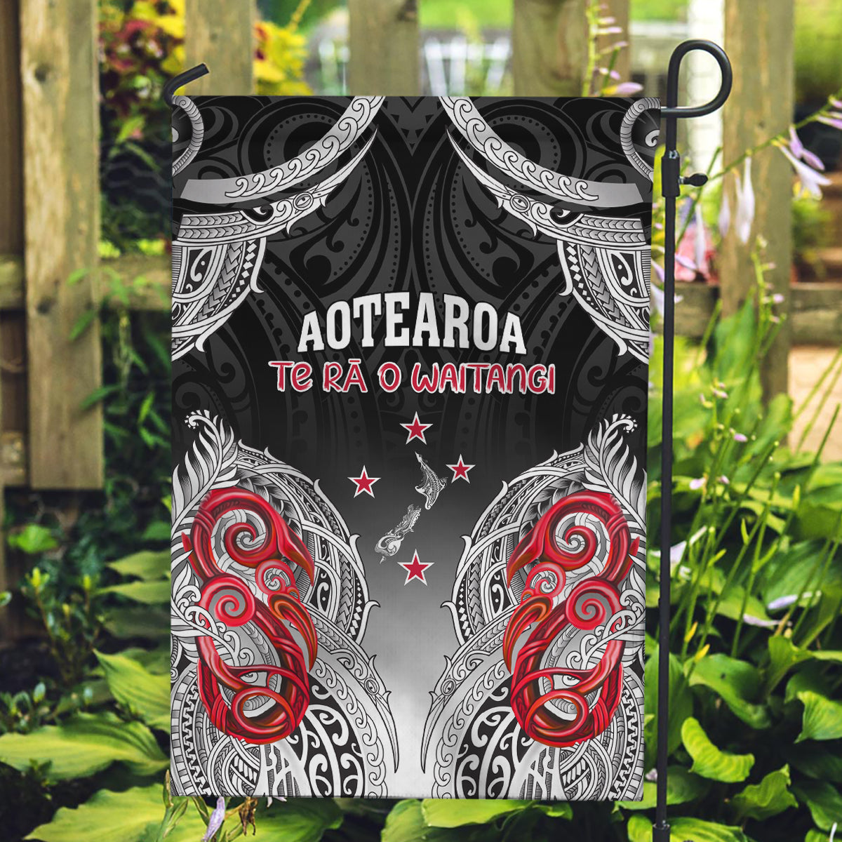 New Zealand Waitangi Day Garden Flag Aotearoa Te Ra O Waitangi Manaia Maori Pattern LT05 Garden Flag Black - Polynesian Pride