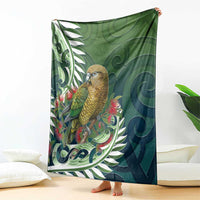 New Zealand Kea Bird Blanket With Maori Koru Fern - Polynesian Pride