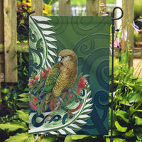 New Zealand Kea Bird Garden Flag With Maori Koru Fern LT05 Garden Flag Green - Polynesian Pride
