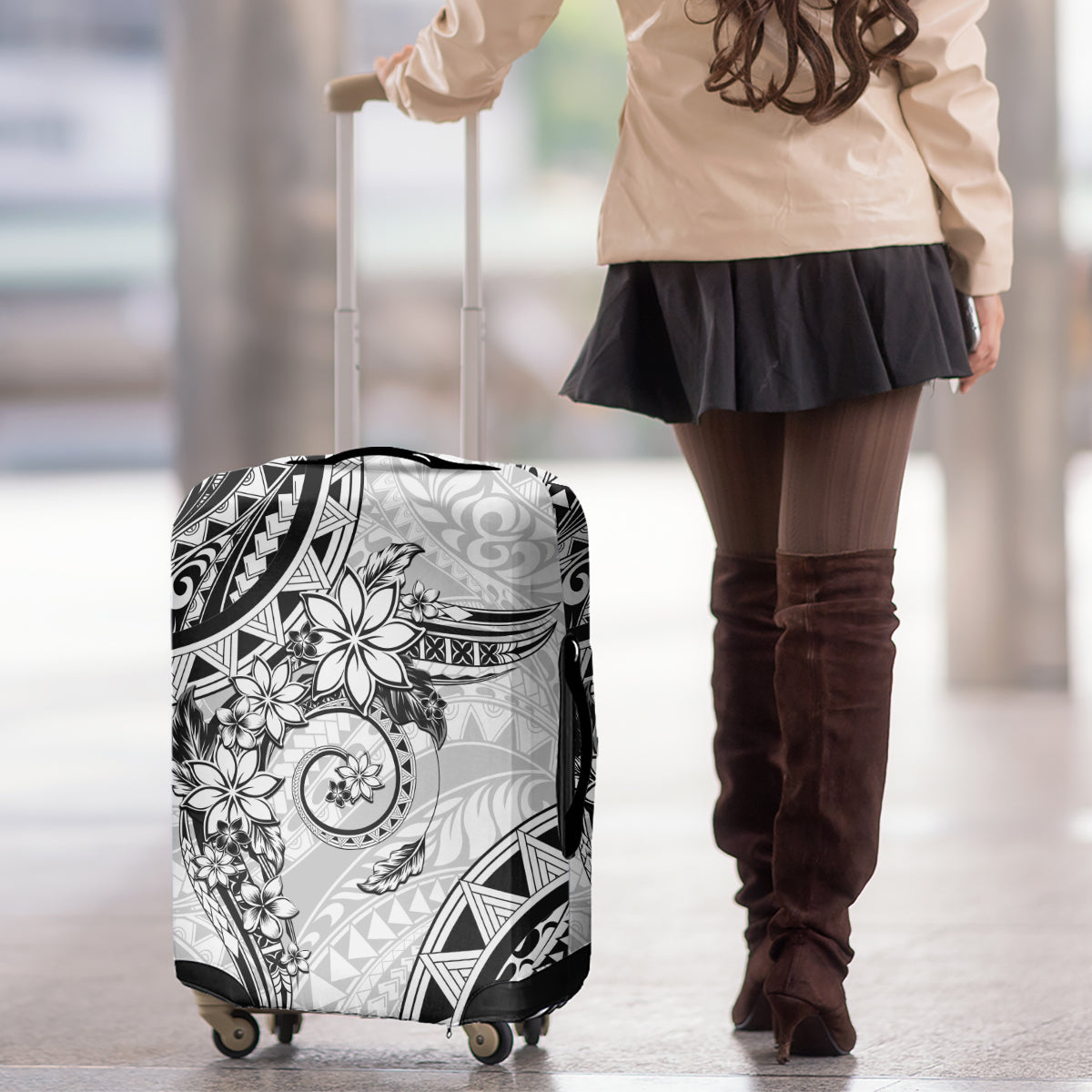 Polynesian Pattern With Plumeria Flowers Luggage Cover White