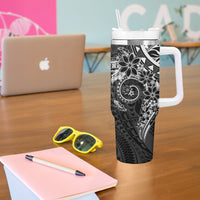 Black Polynesian Pattern With Plumeria Flowers Tumbler With Handle