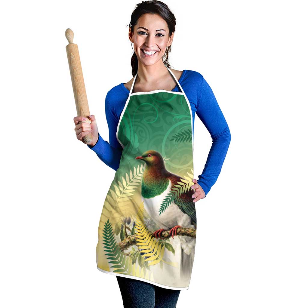 New Zealand Pigeon Kereru Apron Maori Fern Art Green Gradient LT05 - Polynesian Pride