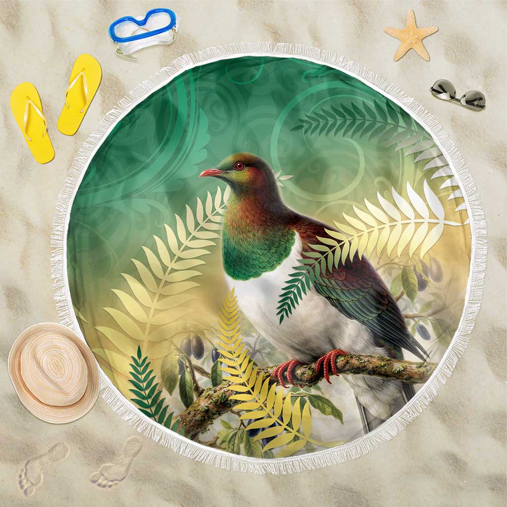 New Zealand Pigeon Kereru Beach Blanket Maori Fern Art Green Gradient - Polynesian Pride