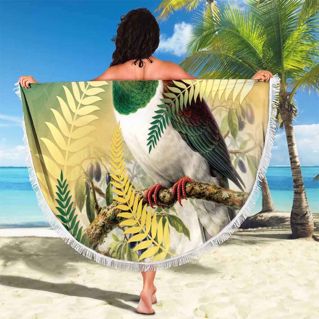 New Zealand Pigeon Kereru Beach Blanket Maori Fern Art Green Gradient - Polynesian Pride