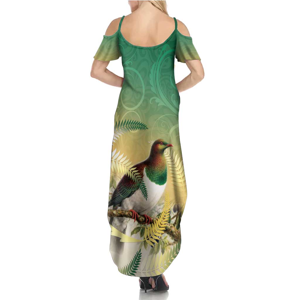 New Zealand Pigeon Kereru Family Matching Summer Maxi Dress and Hawaiian Shirt Maori Fern Art Green Gradient - Polynesian Pride
