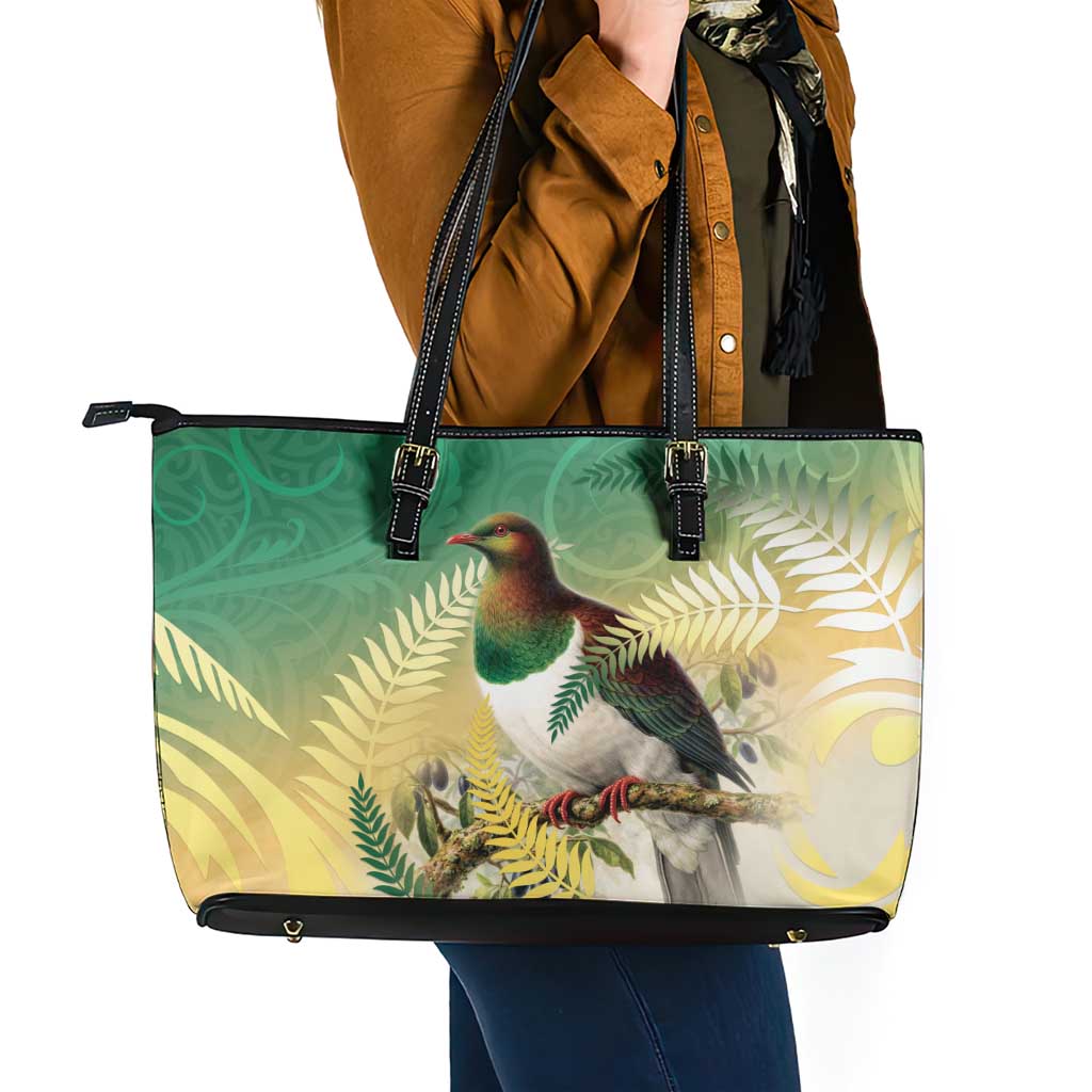 New Zealand Pigeon Kereru Leather Tote Bag Maori Fern Art Green Gradient - Polynesian Pride