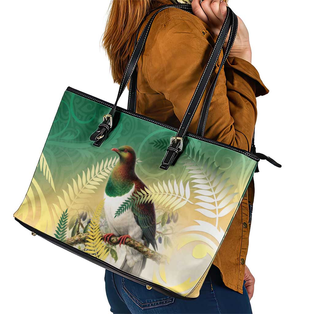 New Zealand Pigeon Kereru Leather Tote Bag Maori Fern Art Green Gradient - Polynesian Pride