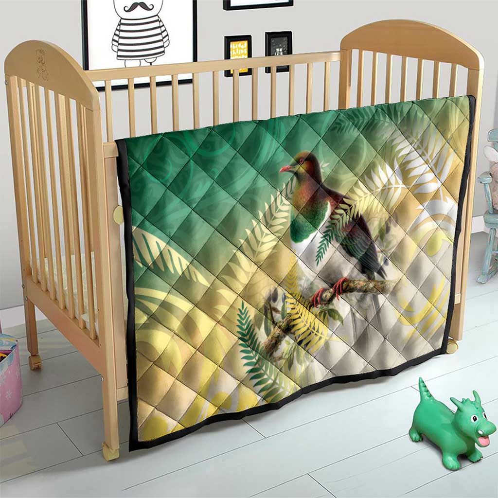 New Zealand Pigeon Kereru Quilt Maori Fern Art Green Gradient - Polynesian Pride