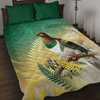 New Zealand Pigeon Kereru Quilt Bed Set Maori Fern Art Green Gradient - Polynesian Pride