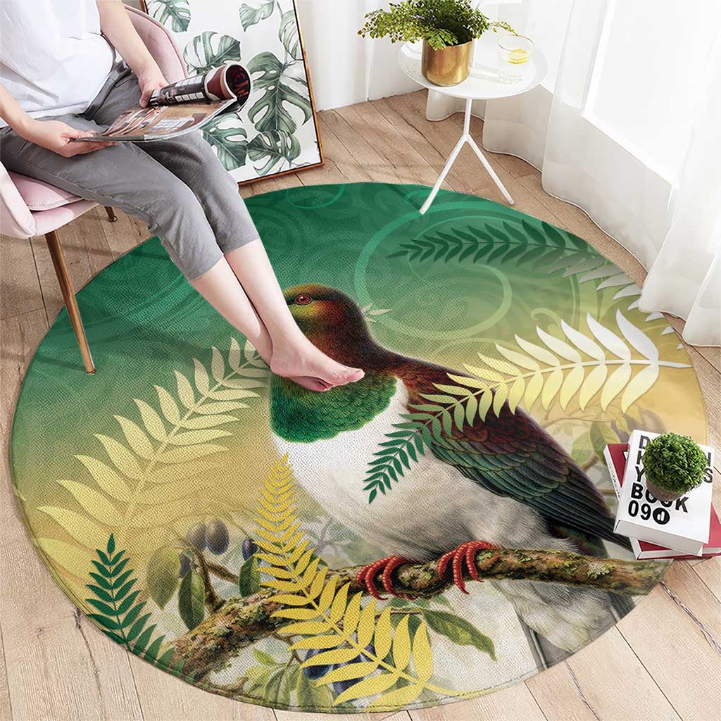 New Zealand Pigeon Kereru Round Carpet Maori Fern Art Green Gradient LT05 - Polynesian Pride