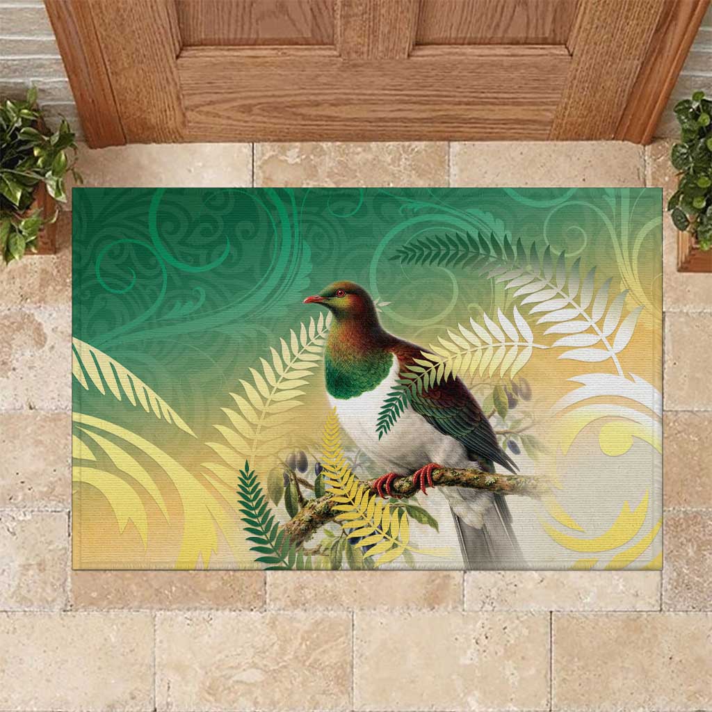 New Zealand Pigeon Kereru Rubber Doormat Maori Fern Art Green Gradient LT05 Green - Polynesian Pride