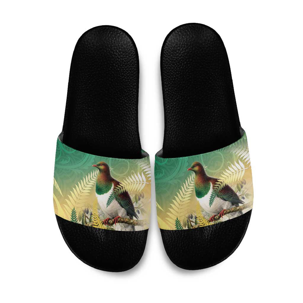 New Zealand Pigeon Kereru Slide Sandals Maori Fern Art Green Gradient LT05 Green - Polynesian Pride