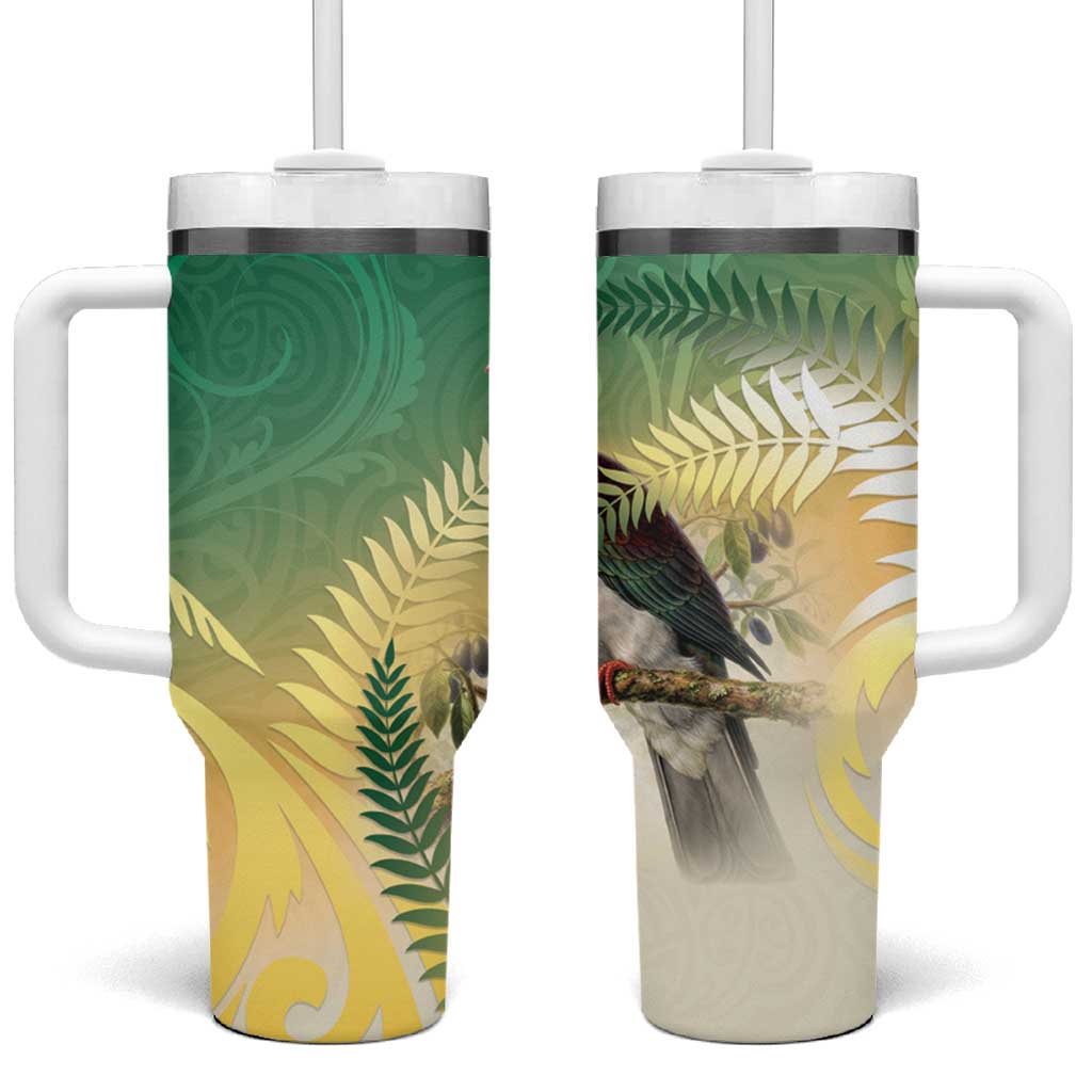 New Zealand Pigeon Kereru Tumbler With Handle Maori Fern Art Green Gradient LT05 One Size: 40 oz Green - Polynesian Pride