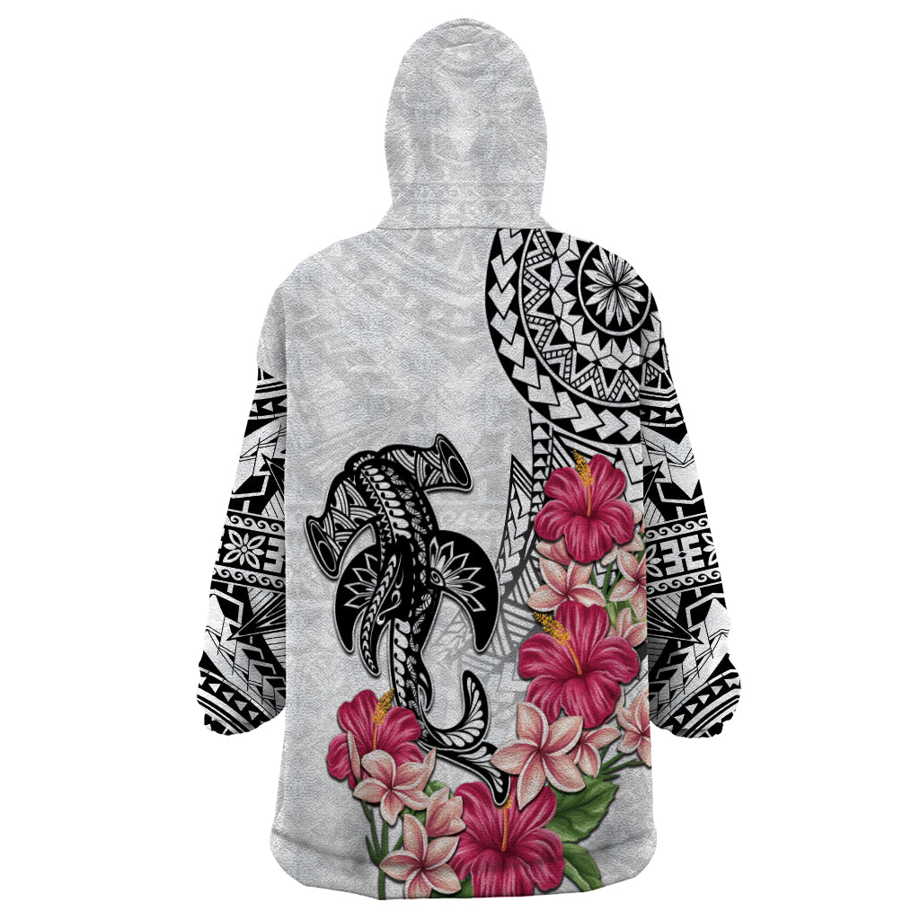 White Polynesian Hammerhead Shark Tribal Pattern Wearable Blanket Hoodie LT05 - Polynesian Pride