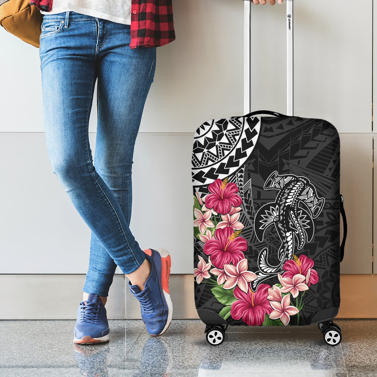 Black Polynesian Hammerhead Shark Tribal Pattern Luggage Cover