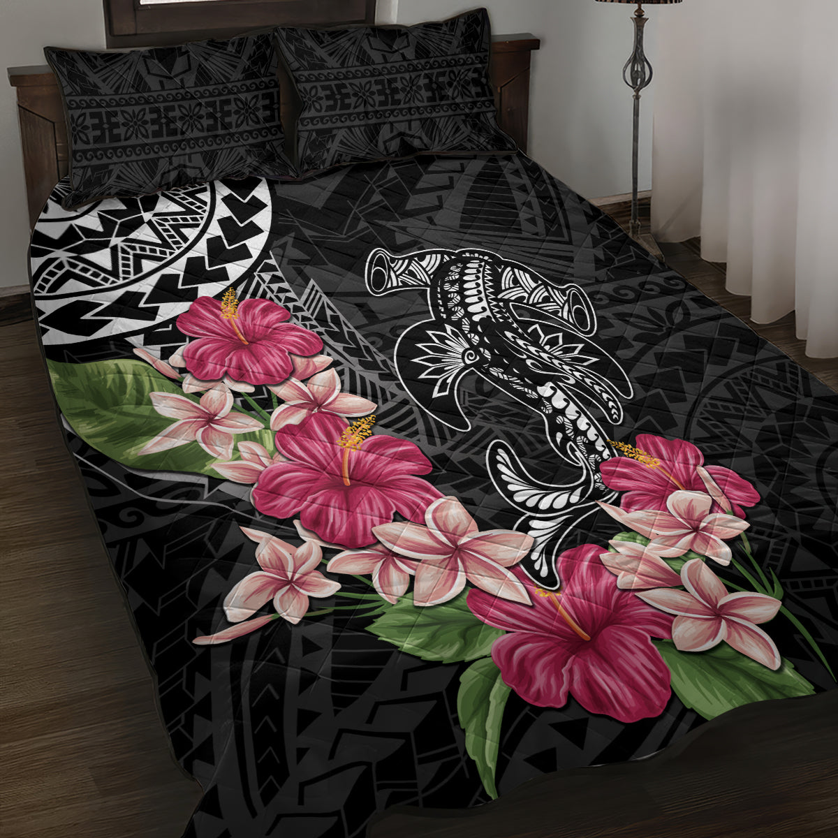 Black Polynesian Hammerhead Shark Tribal Pattern Quilt Bed Set