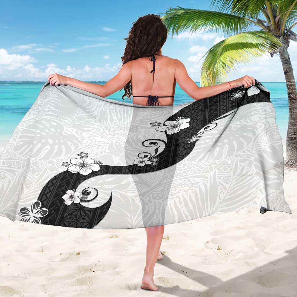 Polynesia Hibiscus Sarong White Curve Motif - Polynesian Pride