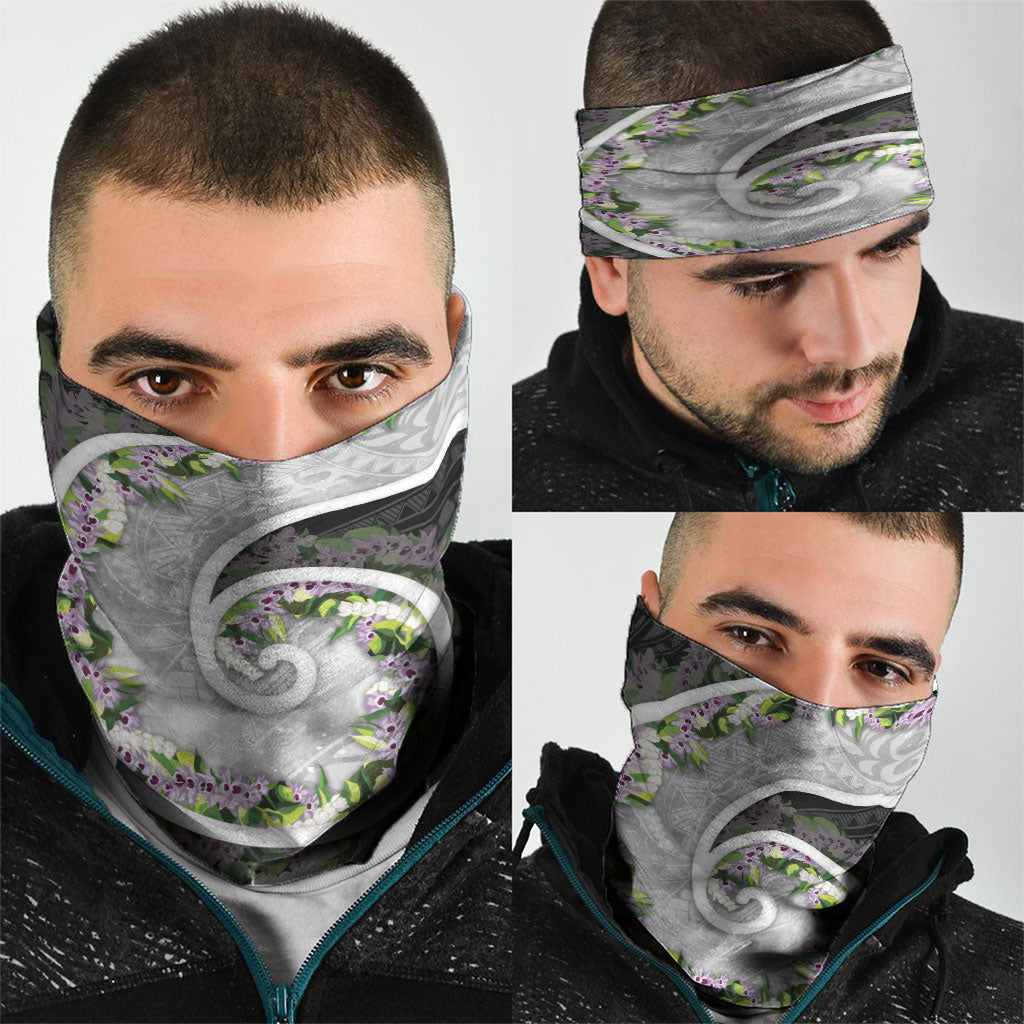 Piko Hawaii Neck Gaiter Polynesian Pattern With Maile Pikake Honohono Lei