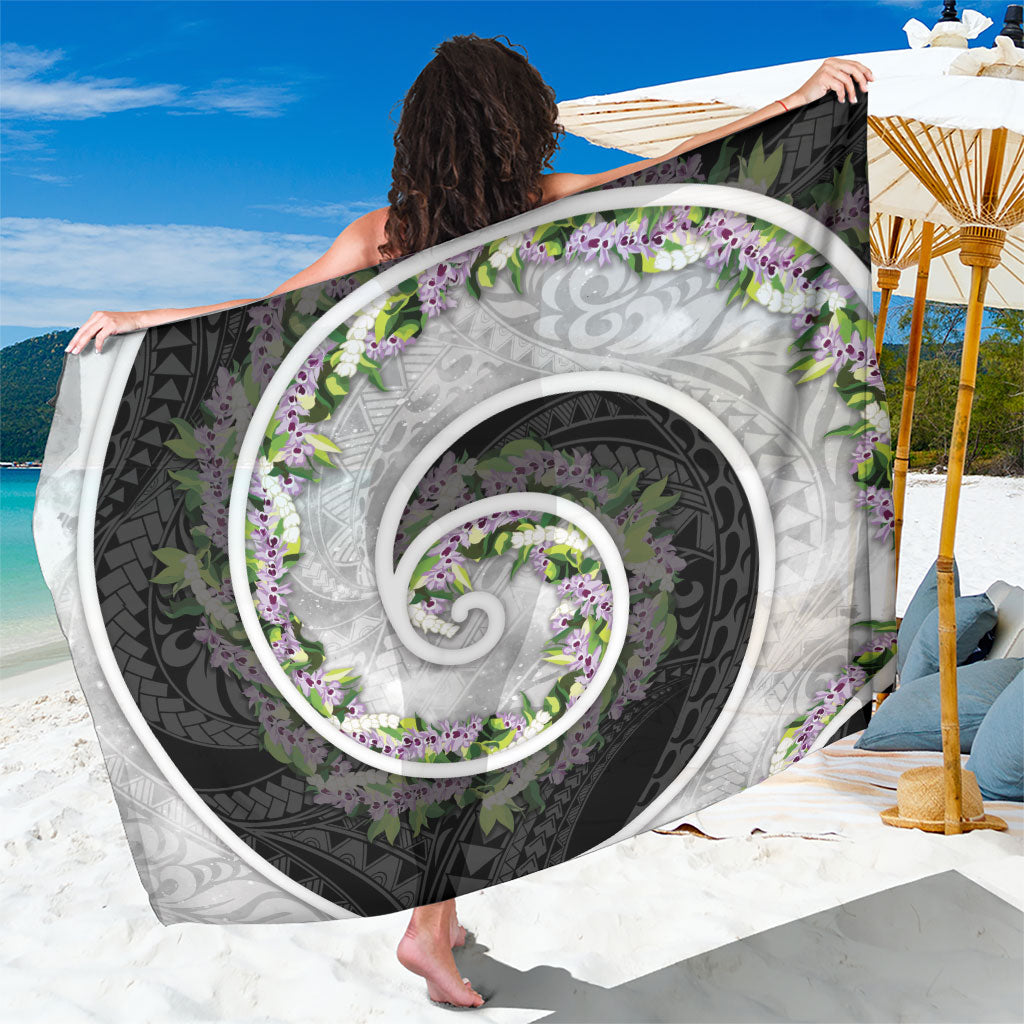 Piko Hawaii Sarong Polynesian Pattern With Maile Pikake Honohono Lei