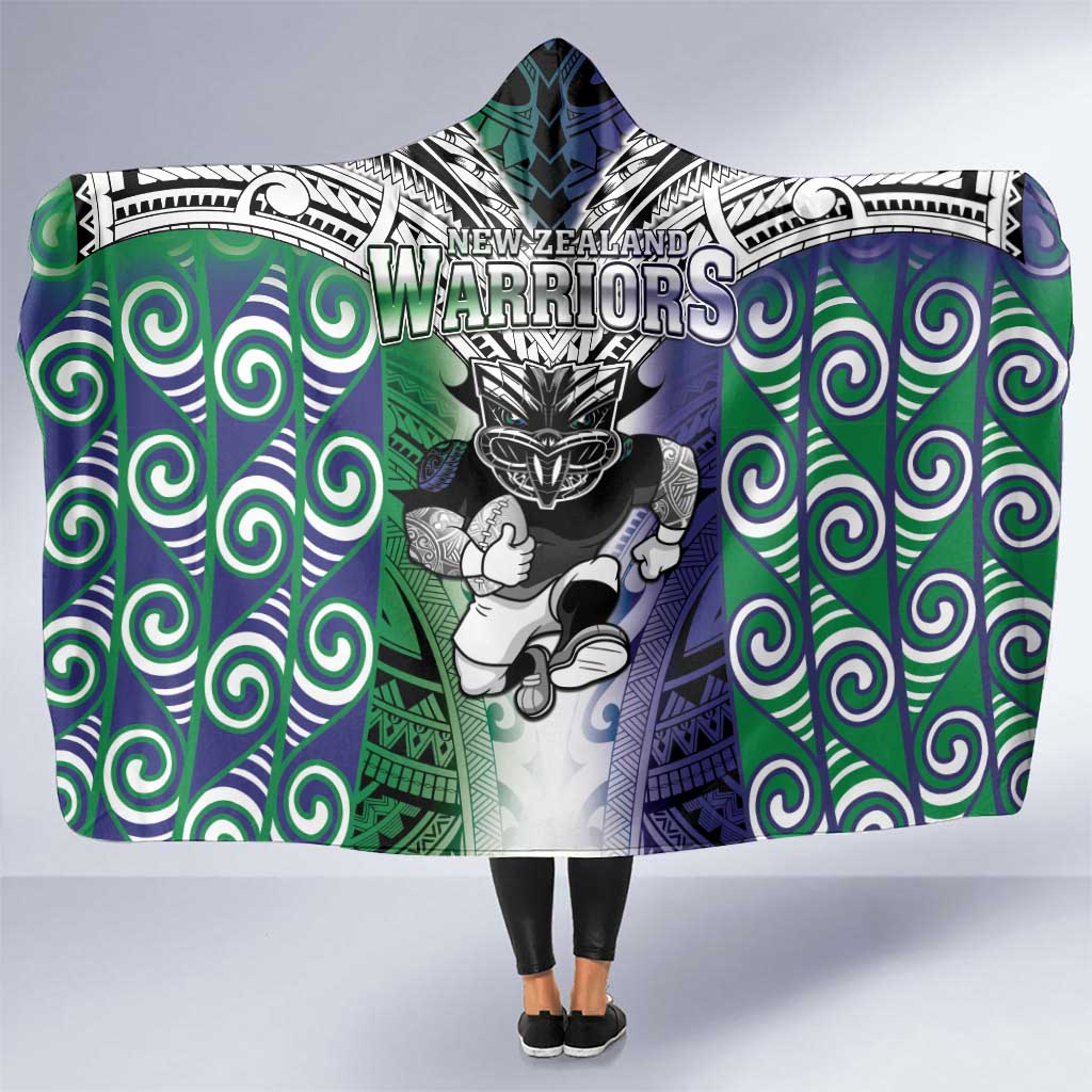 New Zealand Warrior Hooded Blanket Maori Tribal Pattern LT05 One Size Green - Polynesian Pride