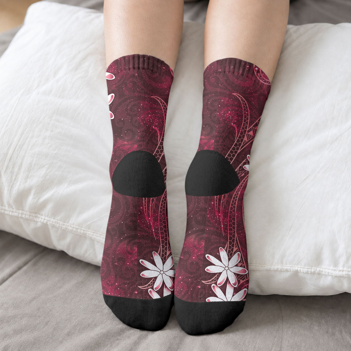 Tahiti Matarii Crew Socks Tahitian Spring Red Galaxy LT05 - Polynesian Pride