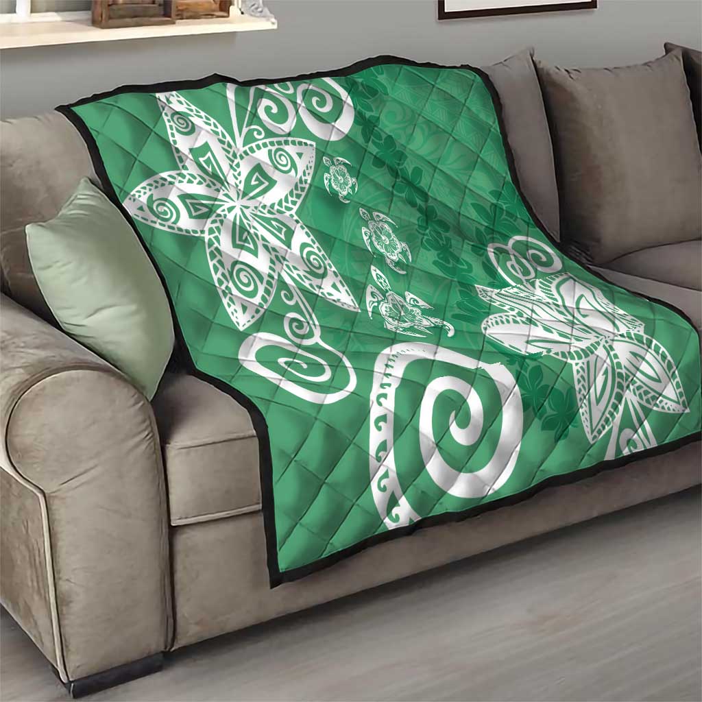 Polynesia Quilt Green Tribal Turtle Floral Pattern