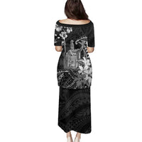 Hawaii King Kamehameha Day Family Matching Puletasi and Hawaiian Shirt Polynesian Pattern Mix Hibiscus Black