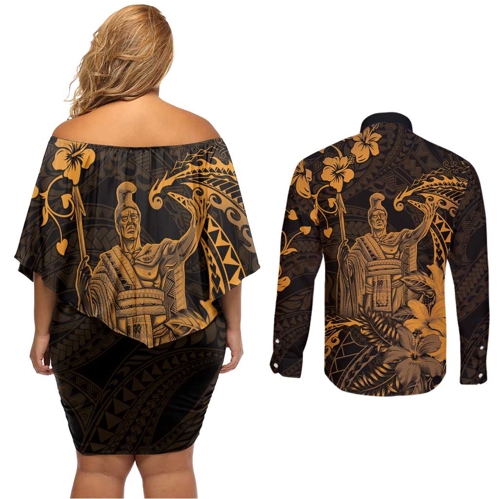 Hawaii King Kamehameha Day Couples Matching Off Shoulder Short Dress and Long Sleeve Button Shirt Polynesian Pattern Mix Hibiscus Gold