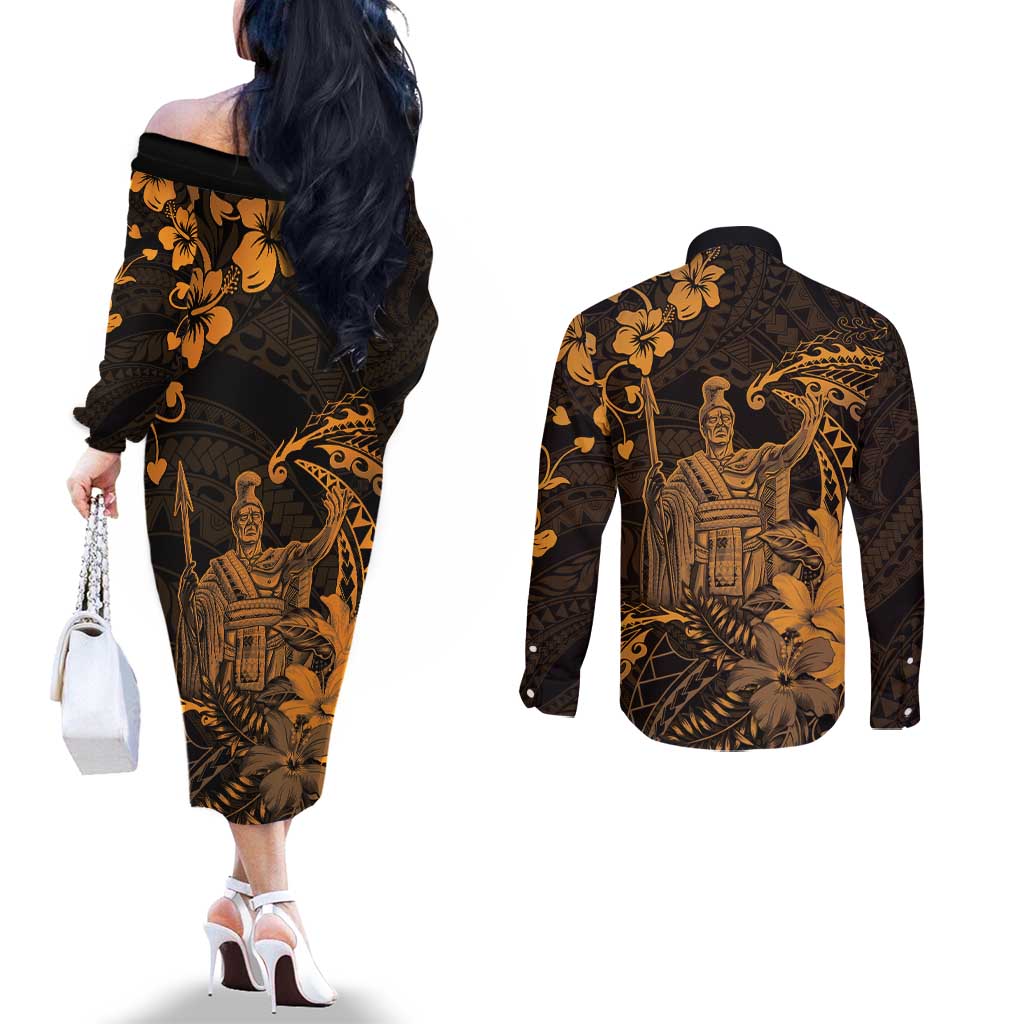Hawaii King Kamehameha Day Couples Matching Off The Shoulder Long Sleeve Dress and Long Sleeve Button Shirt Polynesian Pattern Mix Hibiscus Gold