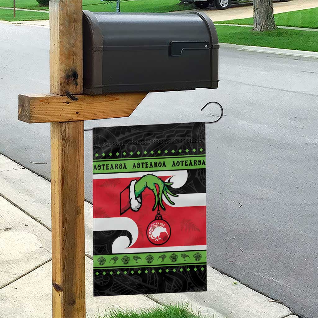 New Zealand Funny Christmas Garden Flag Maori Tiki