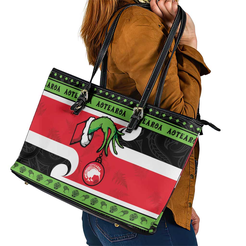 New Zealand Funny Christmas Leather Tote Bag Maori Tiki LT05 - Polynesian Pride