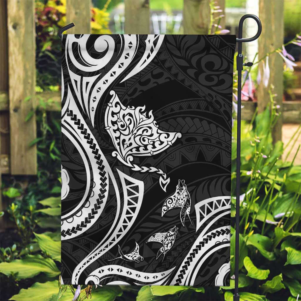 Hawaii Manta Ray Garden Flag Polynesian Art Tattoo LT05 Garden Flag Black - Polynesian Pride
