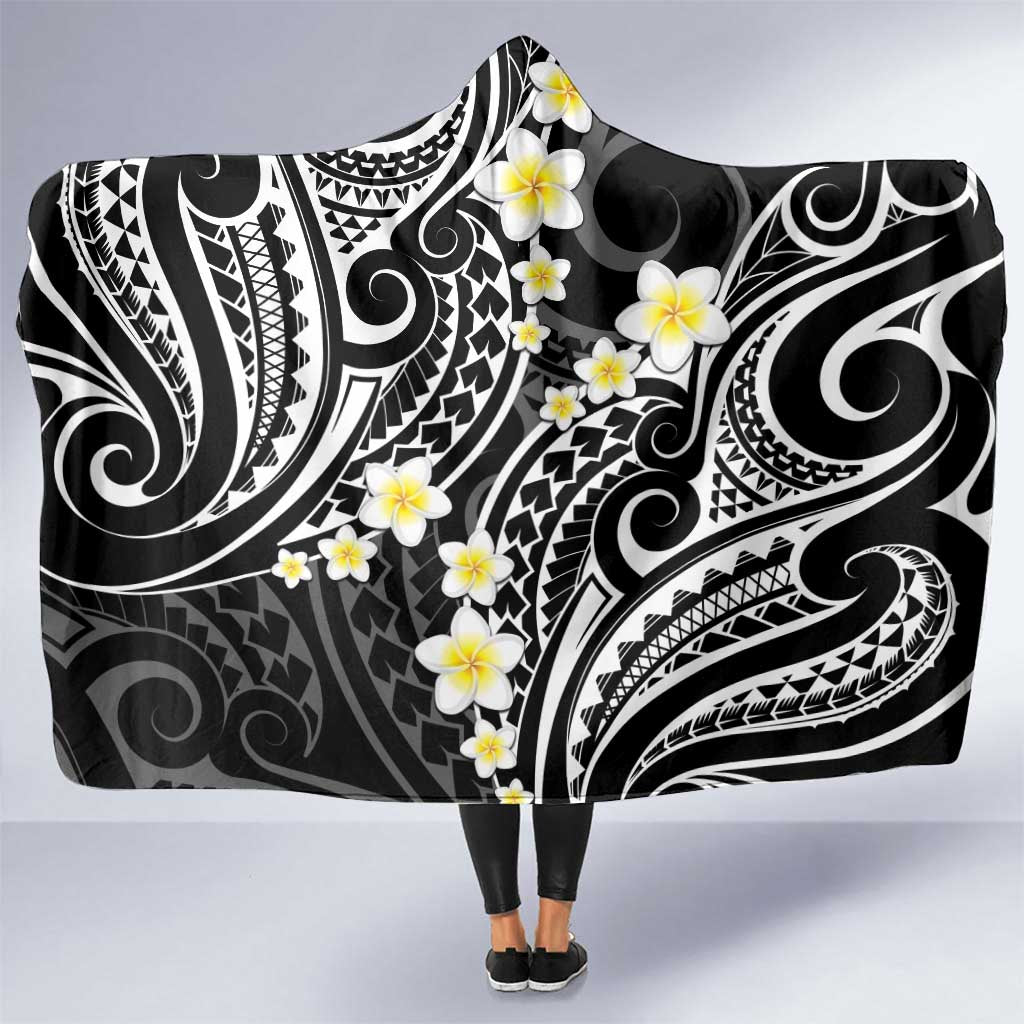Plumeria With Black Polynesian Tattoo Pattern Hooded Blanket LT05 One Size Black - Polynesian Pride