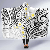 Plumeria With White Polynesian Tattoo Pattern Hooded Blanket LT05 One Size White - Polynesian Pride