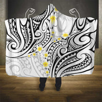 Plumeria With White Polynesian Tattoo Pattern Hooded Blanket LT05 - Polynesian Pride