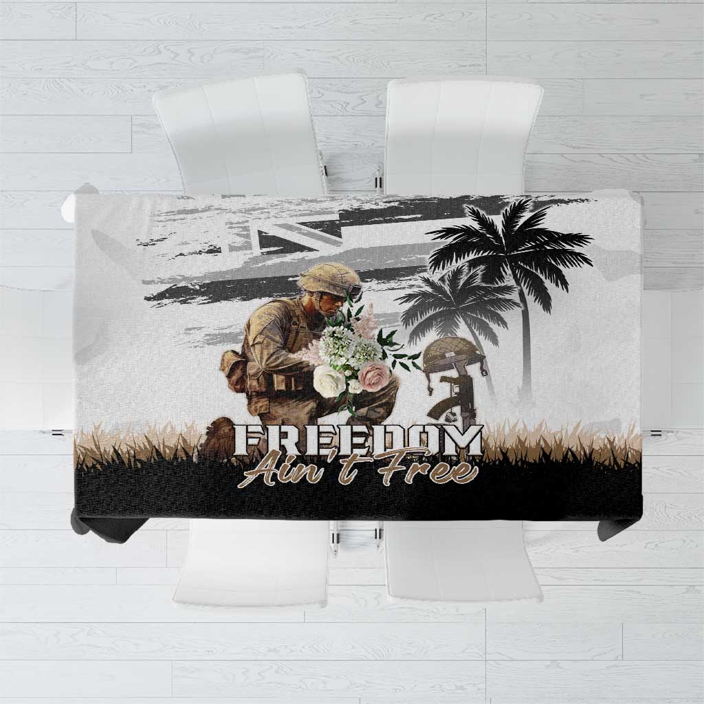 Hawaii Veterans Day Tablecloth Honor The Fallen Flag Grunge Style LT05 White - Polynesian Pride