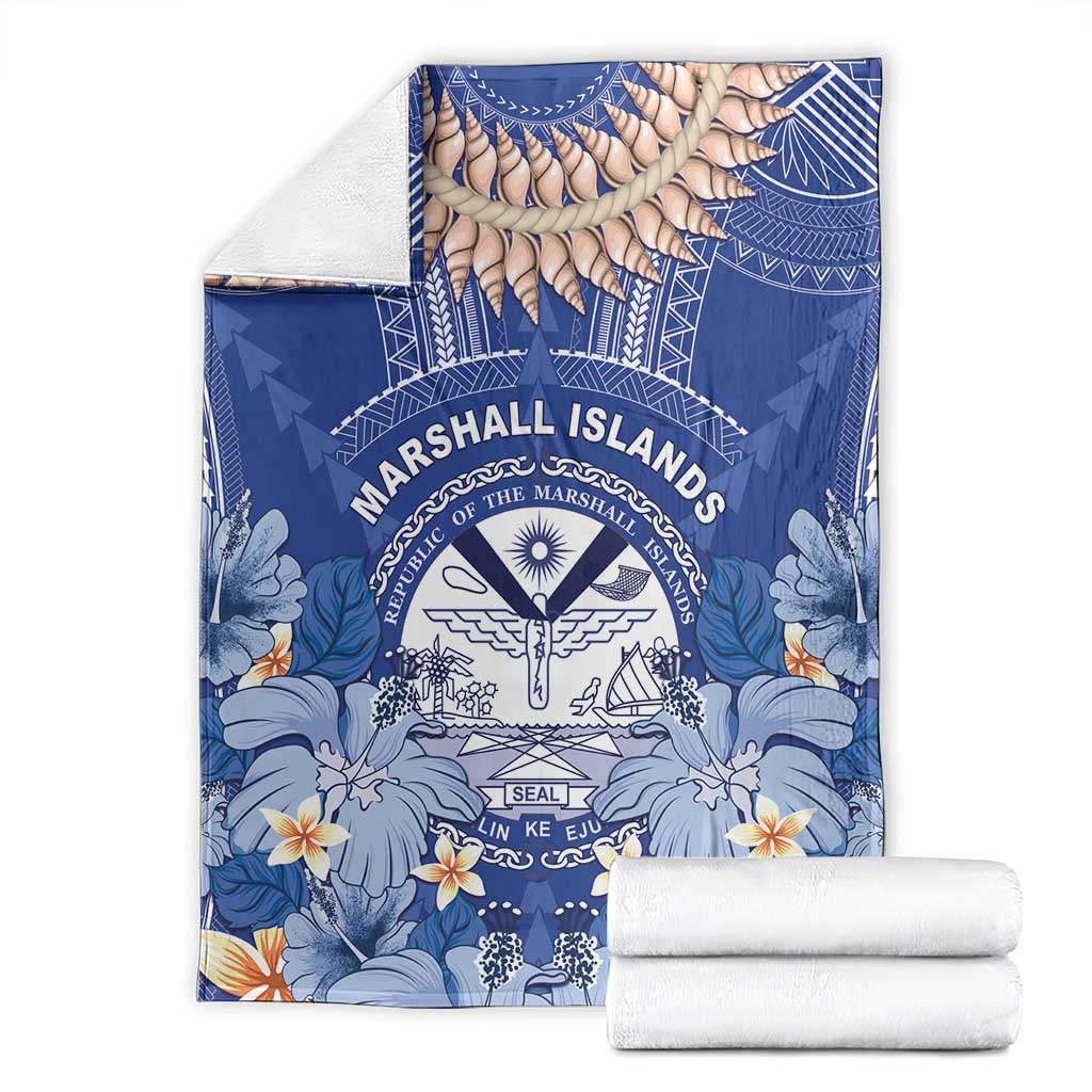 Marshall Islands Jemenei Day Blanket Polynesian Tribal Tattoo Seashell Necklace