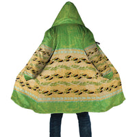 Hawaii Humuhumu Fish Maile Pikake Lei Cloak Tribal Tapa Green Version