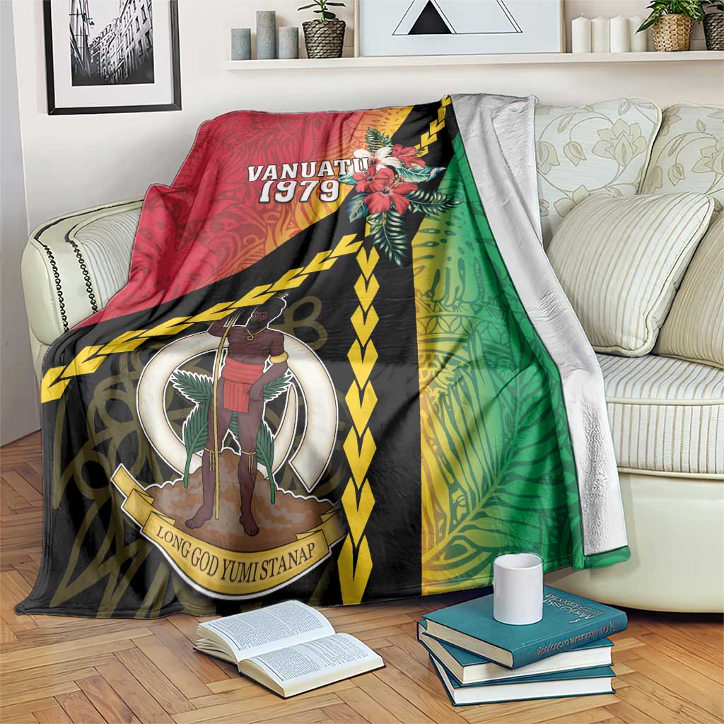 Happy Vanuatu Constitution Day Blanket Flag Style With Sand Drawing Pattern LT05 Red - Polynesian Pride