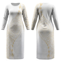 Tonga White Sunday Couples Matching Long Sleeve Bodycon Dress and Long Sleeve Button Shirt Lotu Tamaiti Tongan Kupesi Pattern