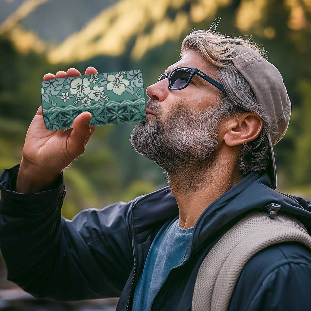 Hawaii Vintage Green Hibiscus Tapa Pattern 4 in 1 Can Cooler Tumbler