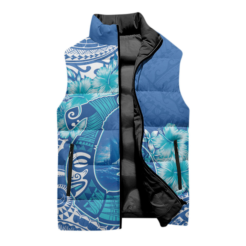 Hawaii Discoverers Day Sleeveless Puffer Jacket Polynesian Fish Hook With Hibiscus Blue LT05 - Polynesian Pride