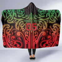 Custom Aotearoa Tuhoe Hooded Blanket Maori Tribal Pattern Mix Poutama LT05 One Size Black - Polynesian Pride
