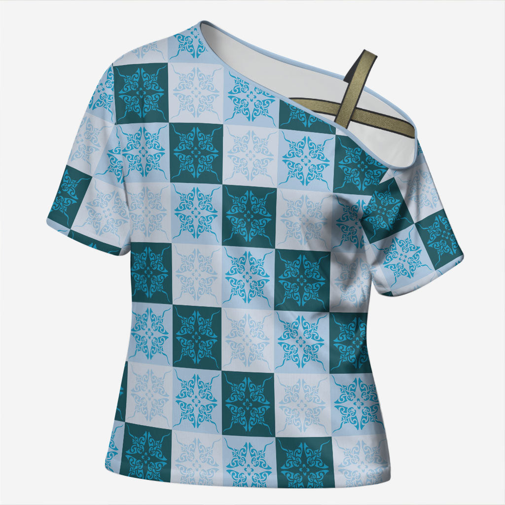 Cyan Manta Ray Hawaiian Quilt Motif Cross Shoulder Shirt