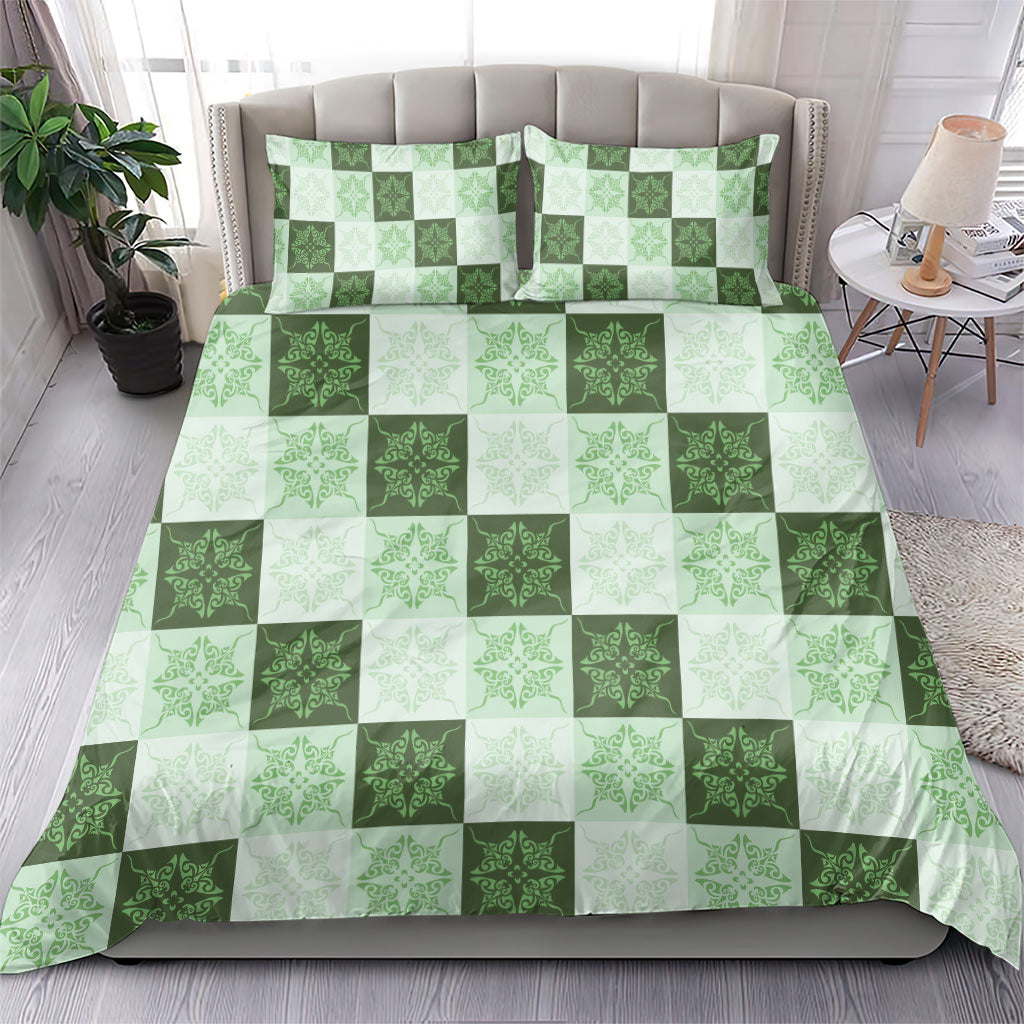 Sage Green Manta Ray Hawaiian Quilt Motif Bedding Set
