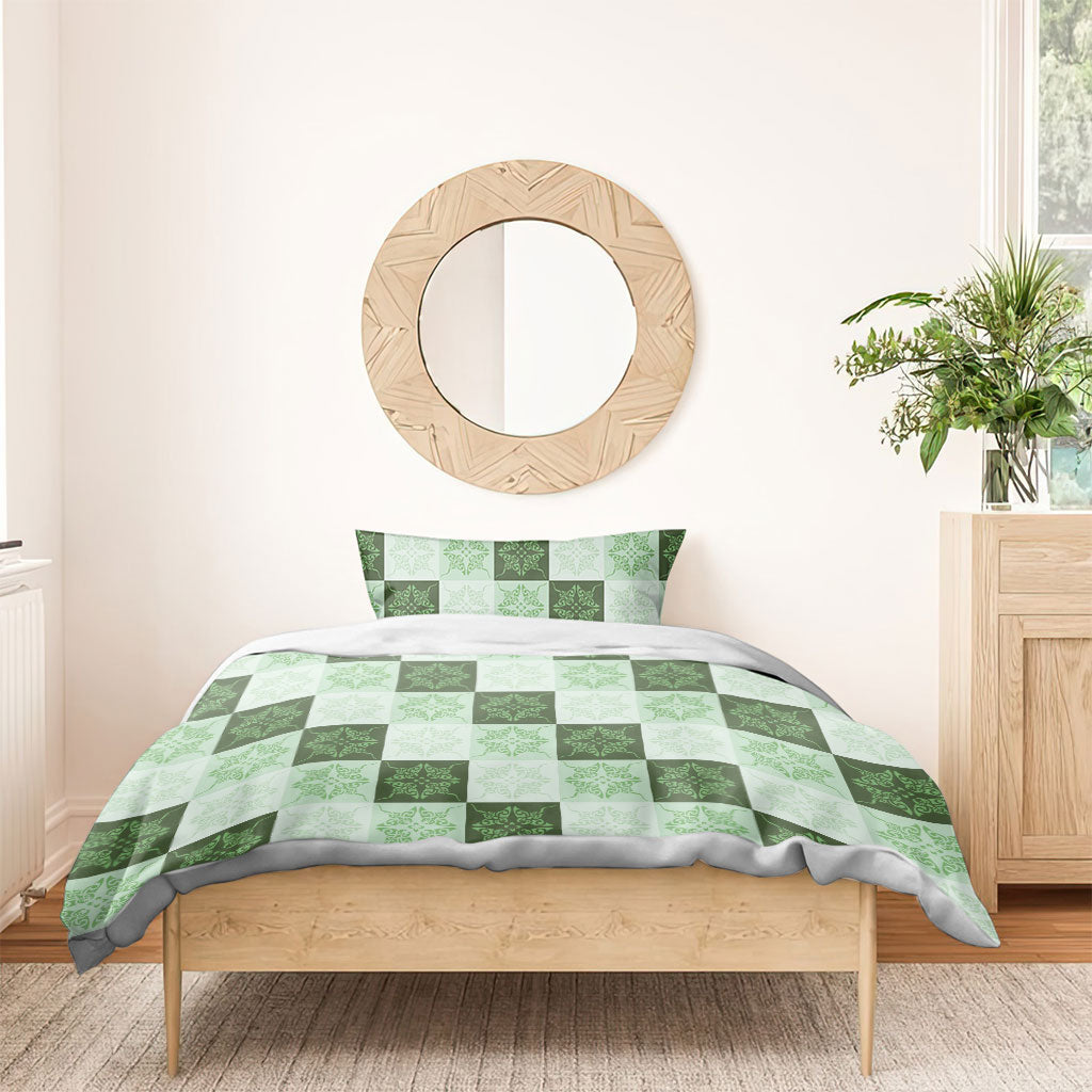 Sage Green Manta Ray Hawaiian Quilt Motif Bedding Set