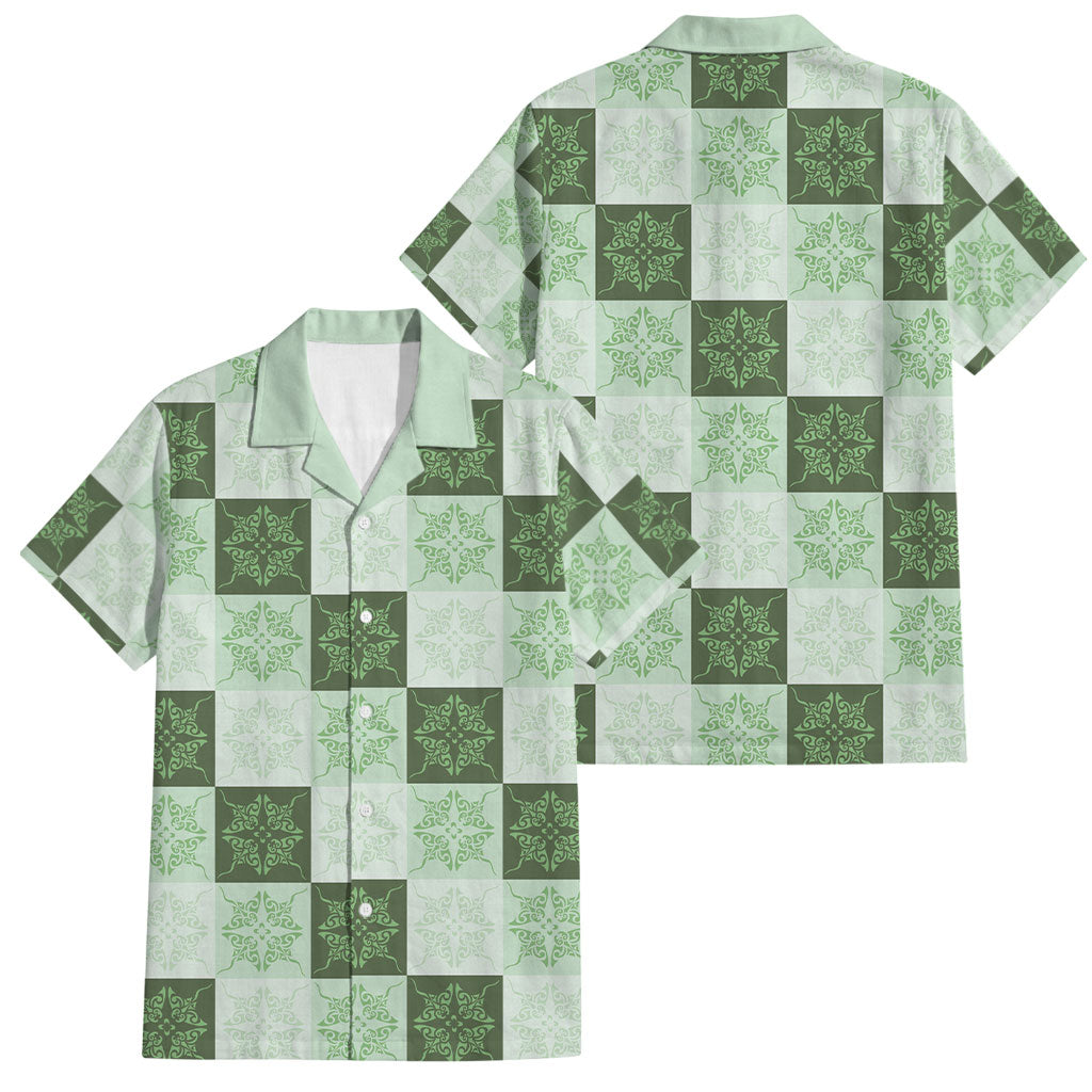 Sage Green Manta Ray Hawaiian Quilt Motif Family Matching Summer Maxi Dress and Hawaiian Shirt