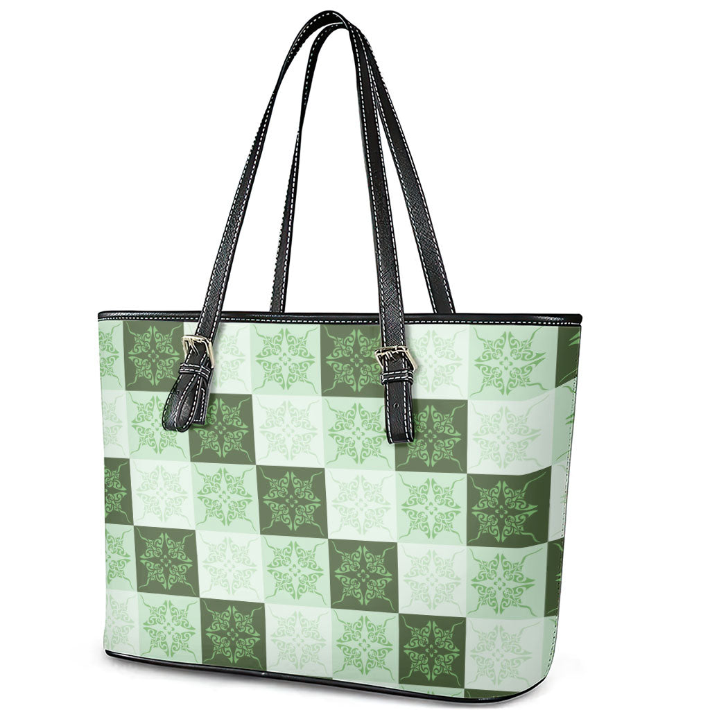 Sage Green Manta Ray Hawaiian Quilt Motif Leather Tote Bag
