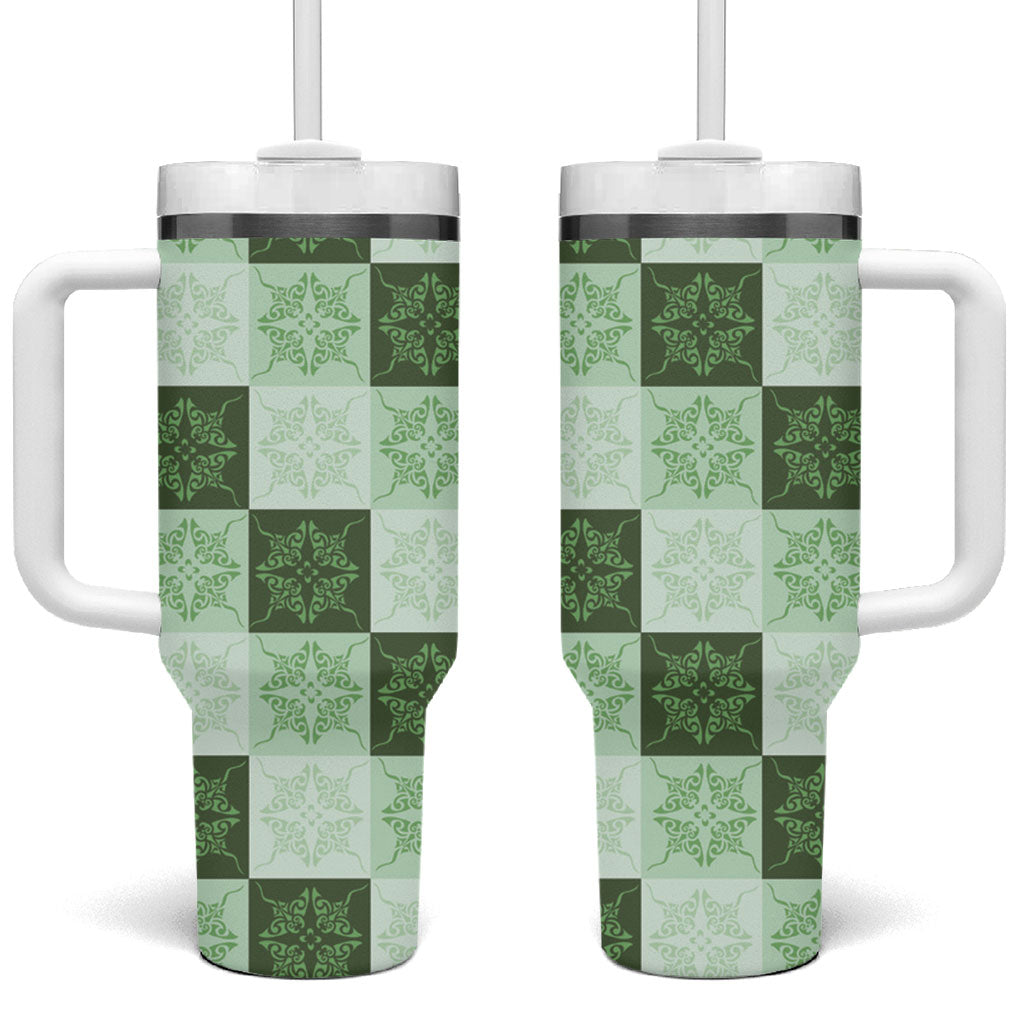 Sage Green Manta Ray Hawaiian Quilt Motif Tumbler With Handle